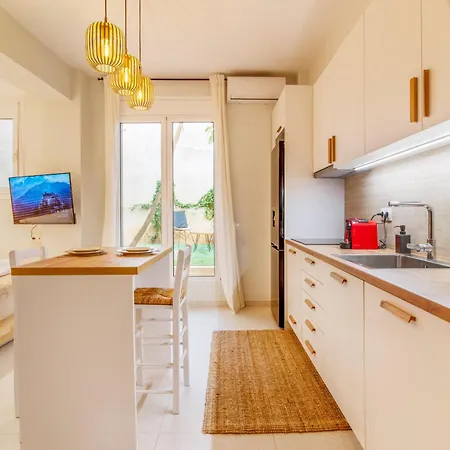 Luxurious In The Heart Of Apartment Athens